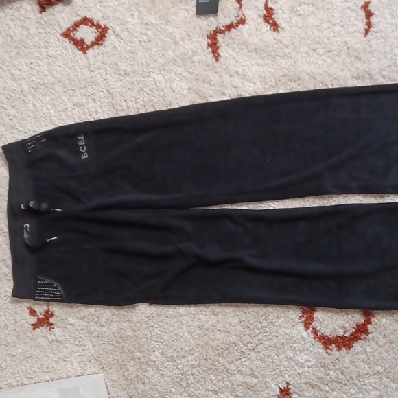 NWT-BCBG- Medium- Black Jumpsuit w/Simple but Bedazzled Hoodie and Pants! - Picture 5 of 8